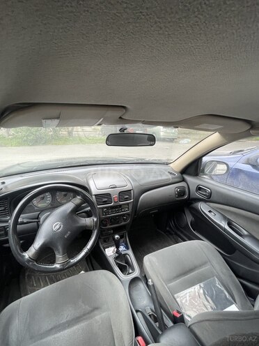 Nissan Sunny-4