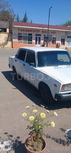 LADA (VAZ) 2107-2