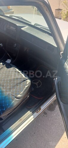 LADA (VAZ) 2107-8