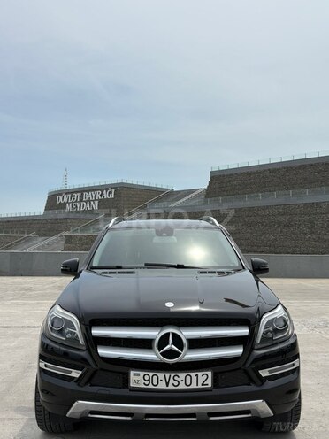 Mercedes GL 450 4MATIC-4