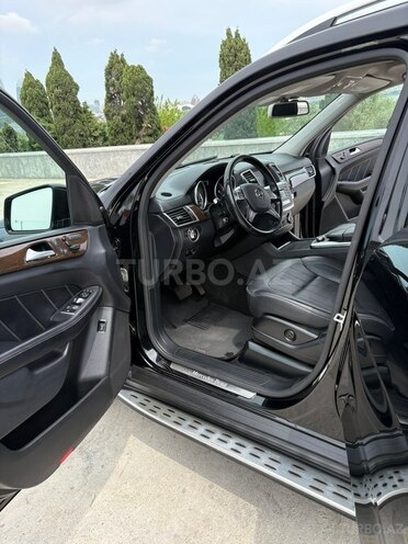 Mercedes GL 450 4MATIC-11