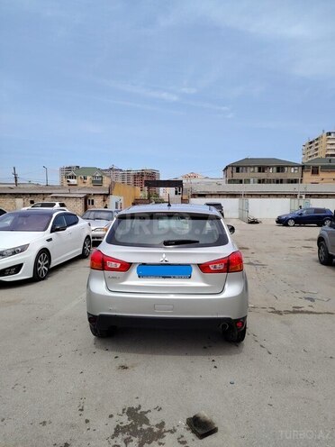 Mitsubishi ASX-2