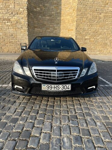 Mercedes E 350-1