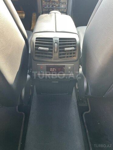 Mercedes E 350-7
