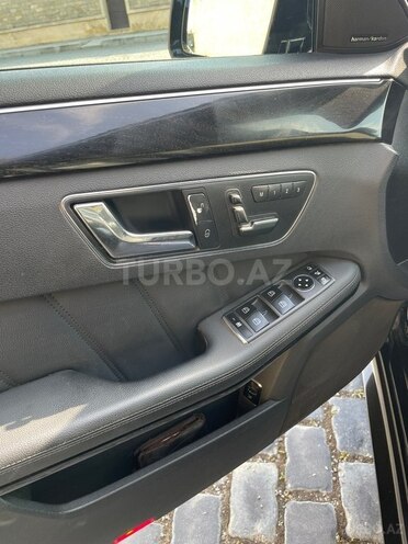 Mercedes E 350-12