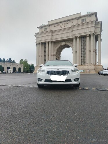 Kia Cadenza-1