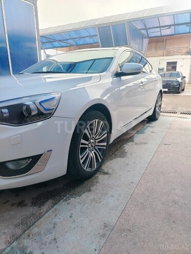 Kia Cadenza-4
