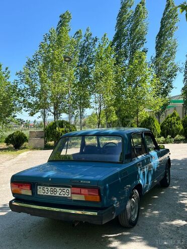 LADA (VAZ) 2107-5