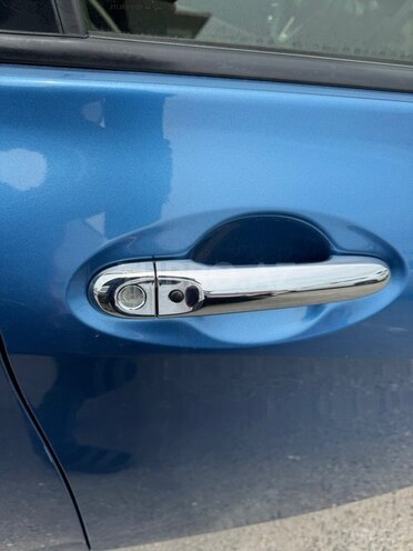 Nissan Note-7