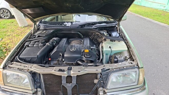 Mercedes C 280-4