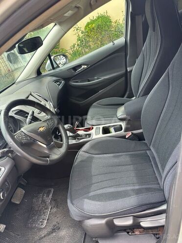Chevrolet Cruze-20