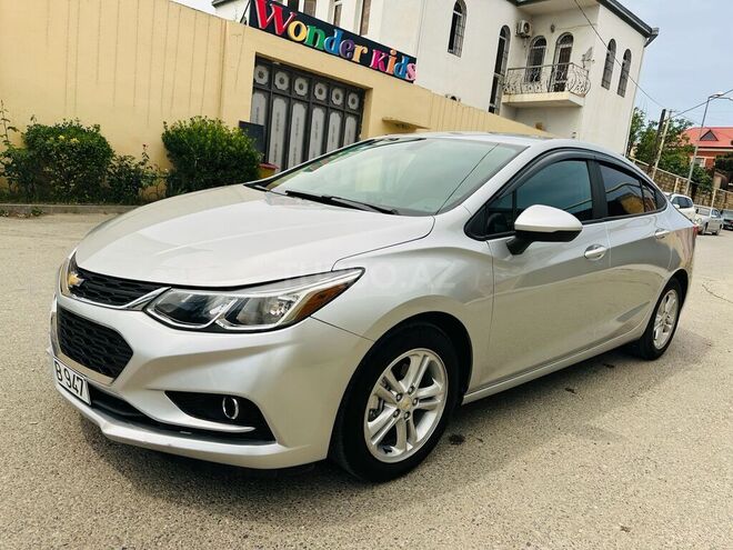 Chevrolet Cruze-16