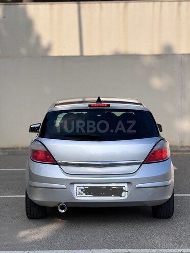 Opel Astra-8
