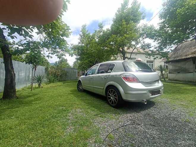 Opel Astra-3
