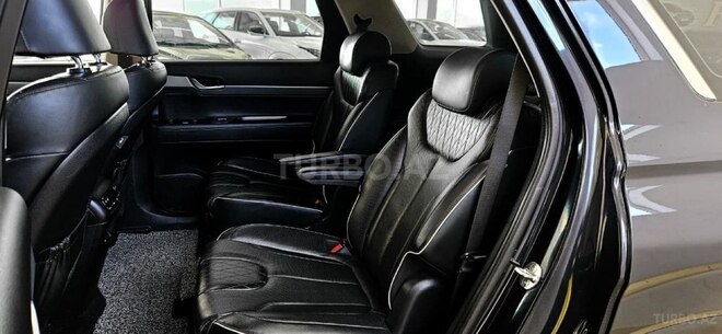 Hyundai Palisade-5