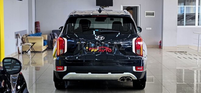 Hyundai Palisade-12