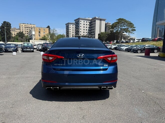 Hyundai Sonata-2