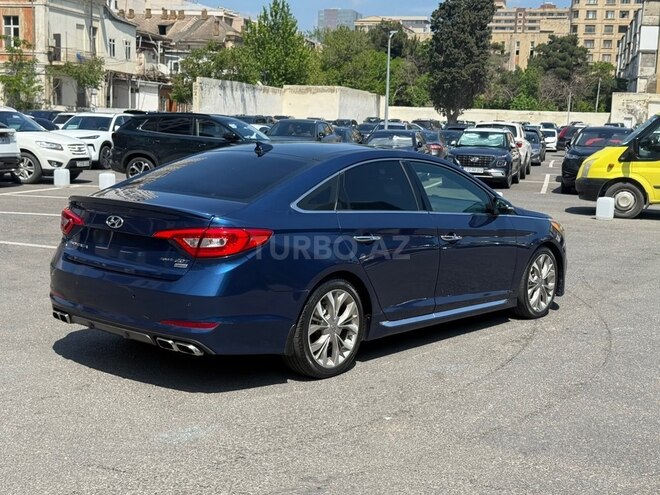 Hyundai Sonata-15