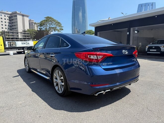 Hyundai Sonata-14
