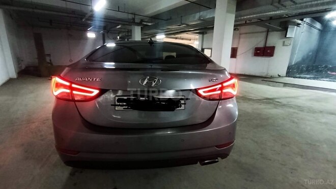 Hyundai Avante-2