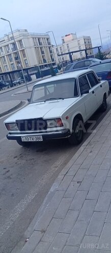 LADA (VAZ) 2107-1