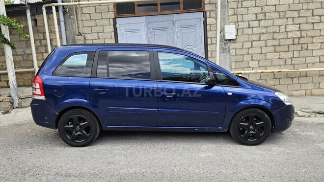Opel Zafira-3