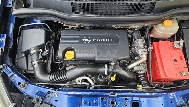 Opel Zafira-10