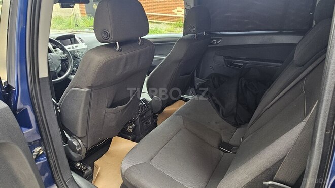 Opel Zafira-7