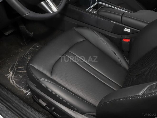 Hyundai Sonata-12