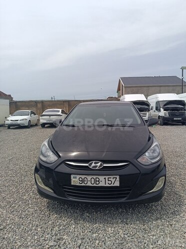 Hyundai Accent-1