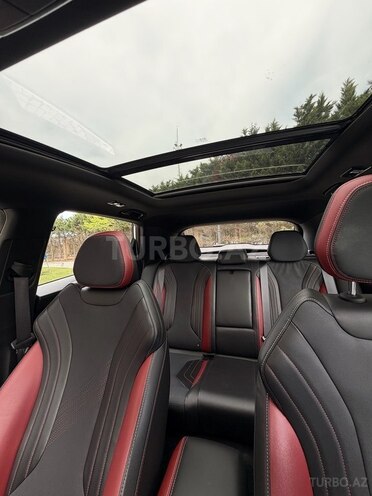 Geely Coolray-4