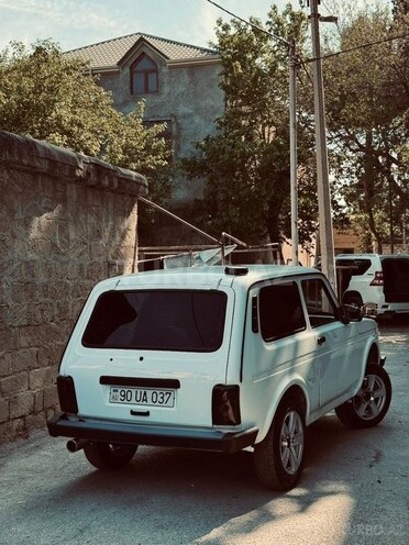 LADA (VAZ) Niva-2