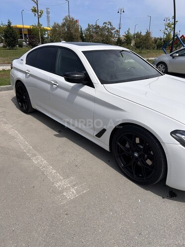 BMW 530e-5