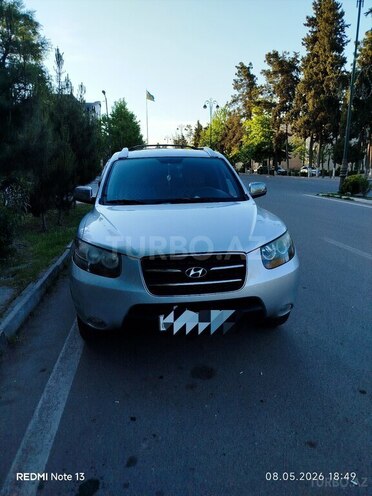 Hyundai Santa Fe-1