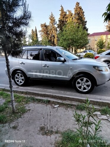 Hyundai Santa Fe-10