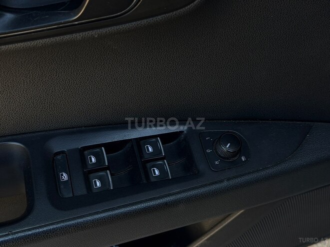 SEAT Leon-17