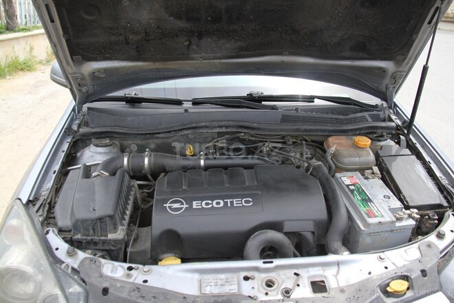 Opel Astra-12