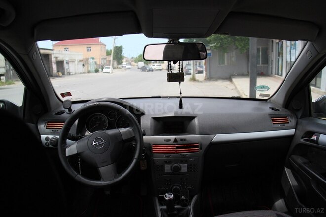 Opel Astra-8