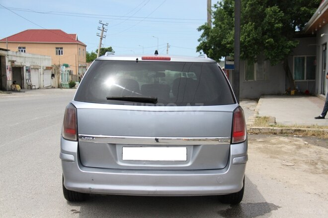 Opel Astra-2
