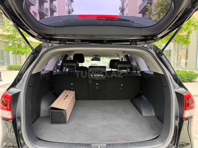 Kia Sorento-16