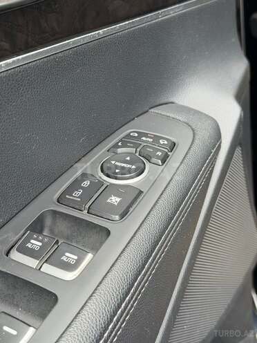 Kia Sorento-14