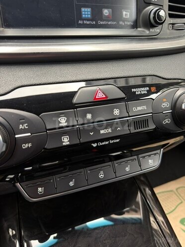 Kia Sorento-11