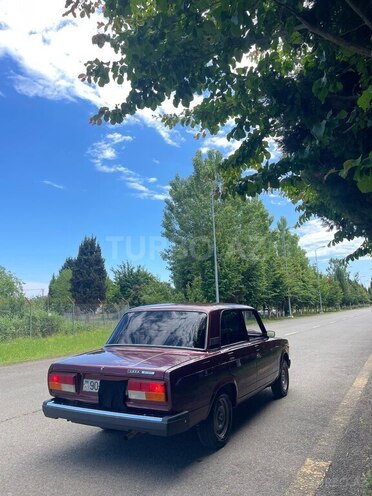 LADA (VAZ) 2107-4