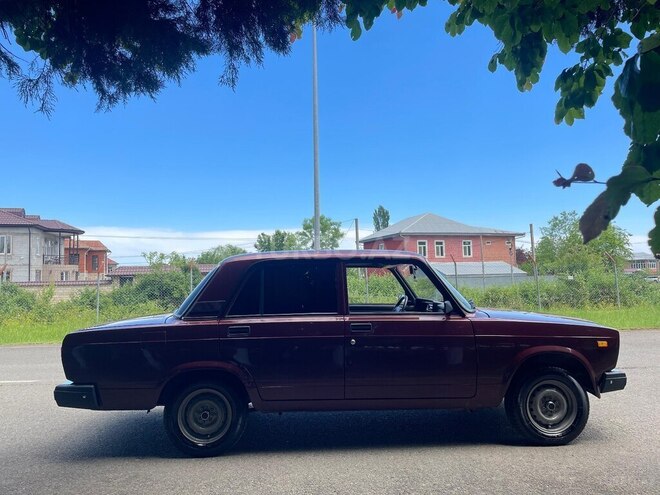 LADA (VAZ) 2107-8