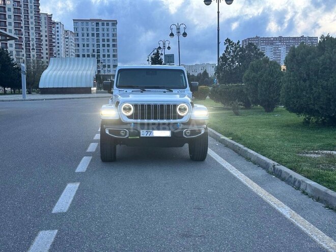 Jeep Wrangler-1