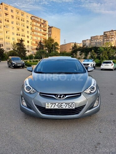 Hyundai Elantra-20