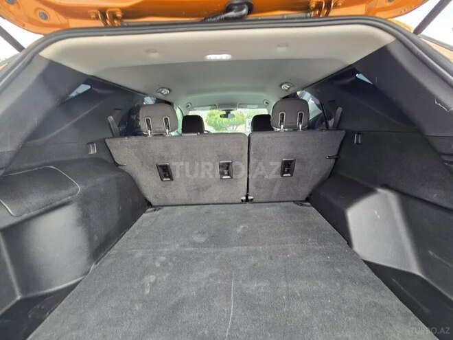 Chevrolet Equinox-8