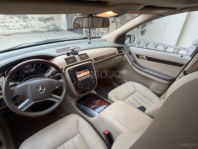 Mercedes  2010, 224,000 km - 5.5 l - Bakı