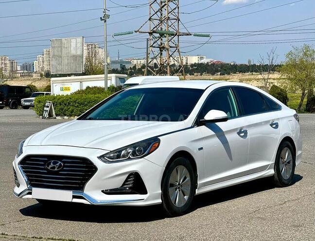 Hyundai Sonata-6