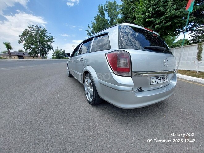 Opel Astra-10